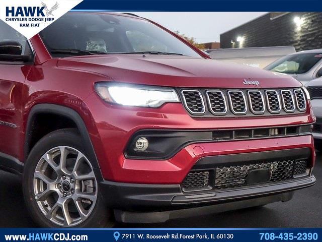 2025 Jeep Compass COMPASS LATITUDE 4X4