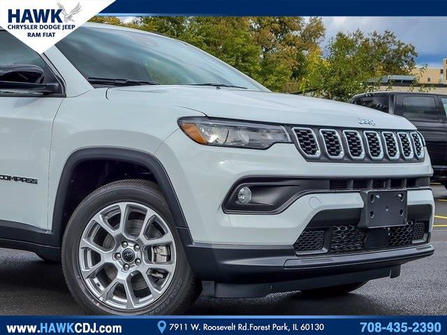 2025 Jeep Compass COMPASS LATITUDE 4X4