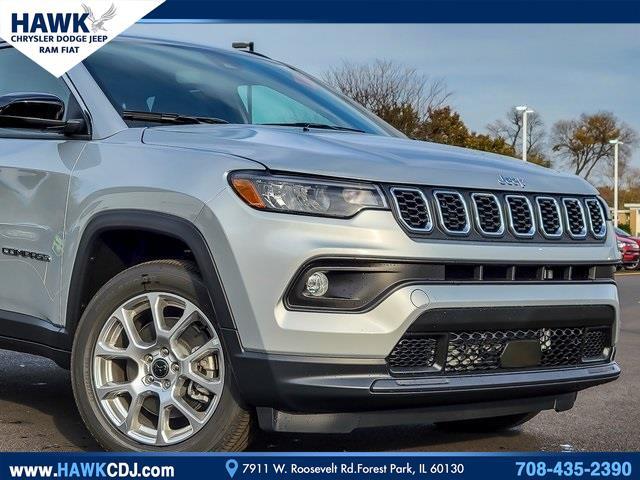 2025 Jeep Compass COMPASS LATITUDE 4X4