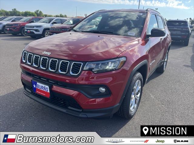 2025 Jeep Compass COMPASS LATITUDE 4X4