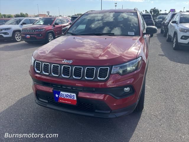 2025 Jeep Compass COMPASS LATITUDE 4X4