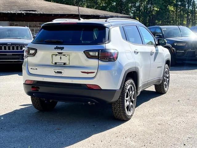 2025 Jeep Compass COMPASS TRAILHAWK 4X4