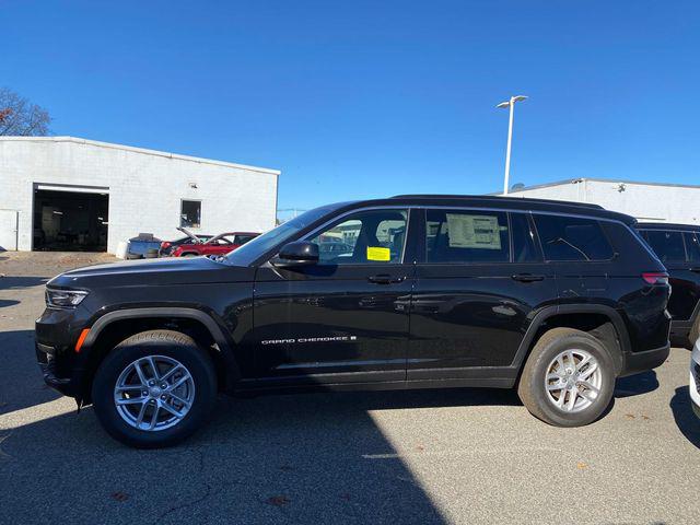 2024 Jeep Grand Cherokee GRAND CHEROKEE L LAREDO 4X4