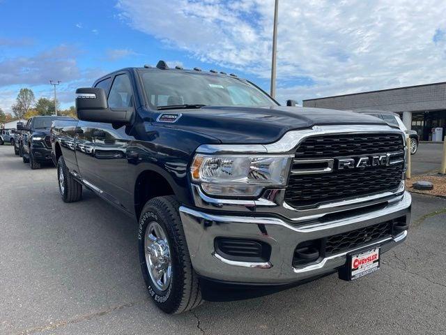 2024 RAM Ram 2500 RAM 2500 TRADESMAN CREW CAB 4X4 8 BOX