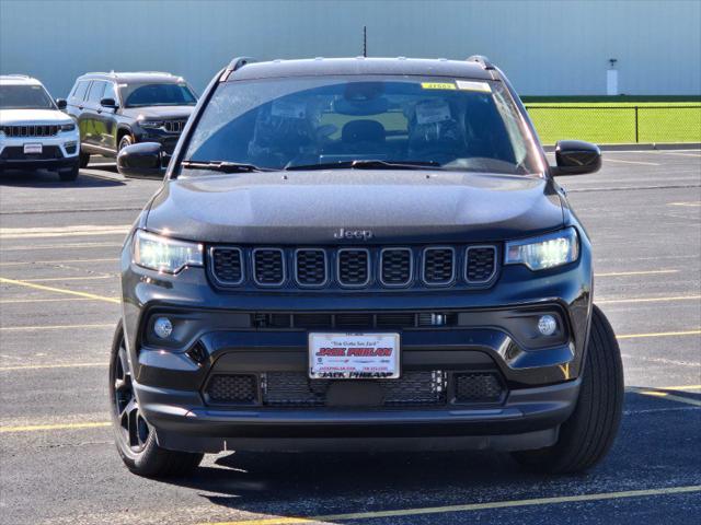 2025 Jeep Compass COMPASS LATITUDE 4X4