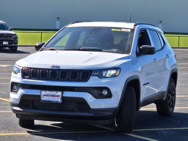 2025 Jeep Compass COMPASS LATITUDE 4X4