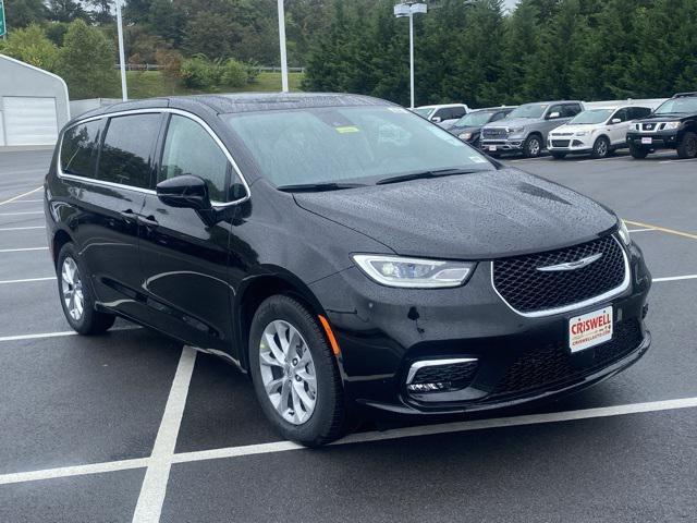 2024 Chrysler Pacifica PACIFICA TOURING L AWD