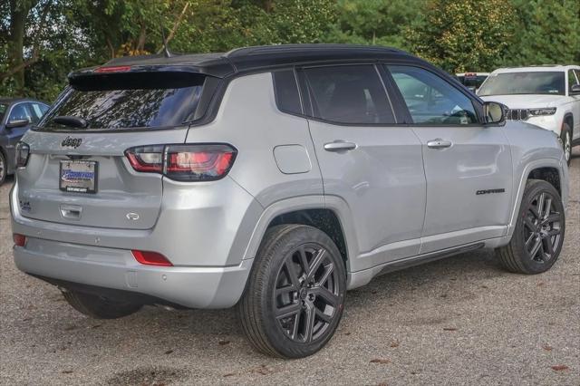 2025 Jeep Compass COMPASS LIMITED 4X4