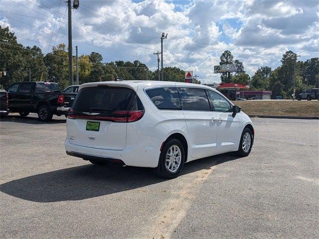 2024 Chrysler Pacifica PACIFICA TOURING L