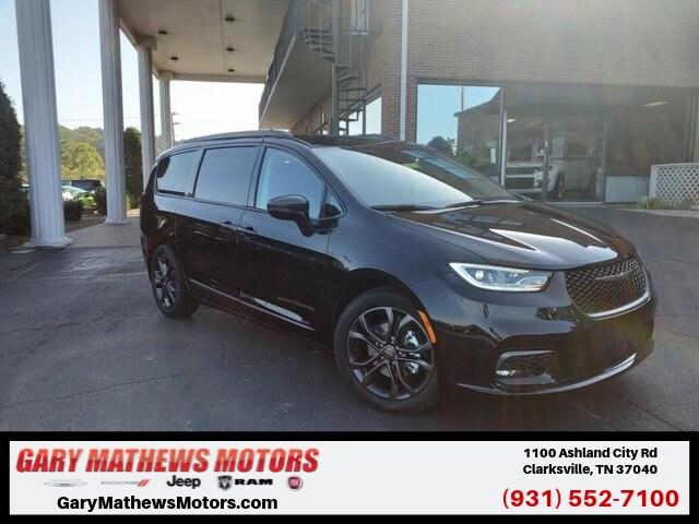 2024 Chrysler Pacifica PACIFICA TOURING L