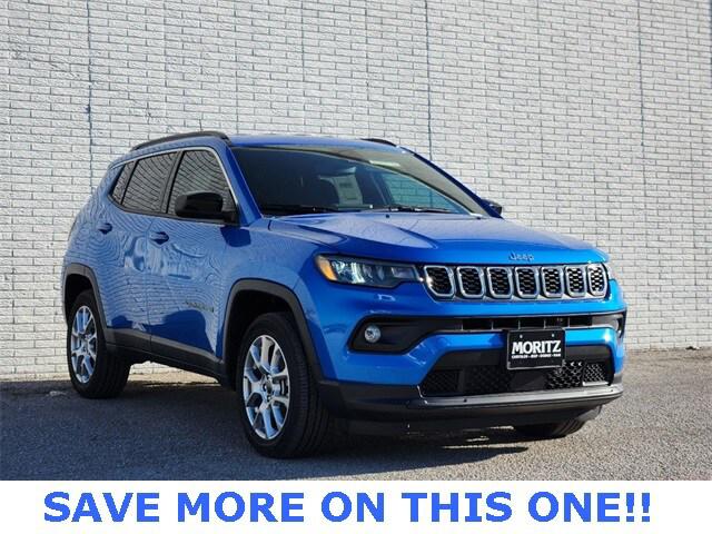 2025 Jeep Compass COMPASS LATITUDE 4X4