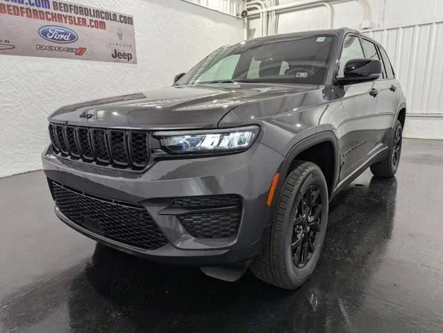 2024 Jeep Grand Cherokee GRAND CHEROKEE ALTITUDE 4X4