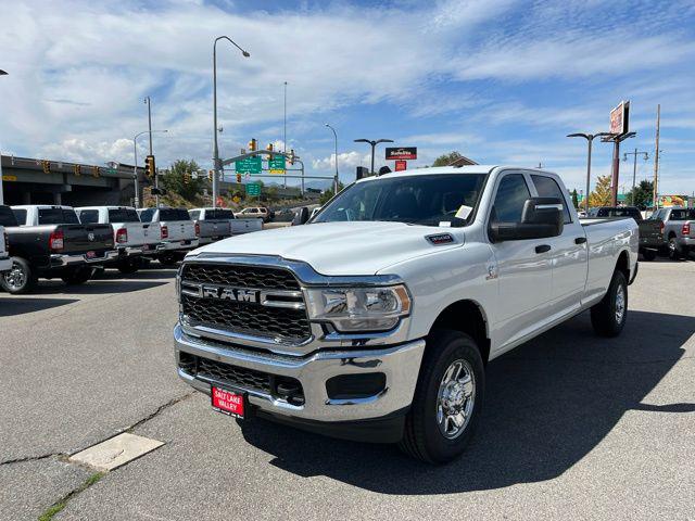 2024 RAM Ram 3500 RAM 3500 TRADESMAN CREW CAB 4X4 8 BOX