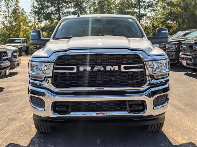 2024 RAM Ram 2500 RAM 2500 TRADESMAN CREW CAB 4X4 8 BOX