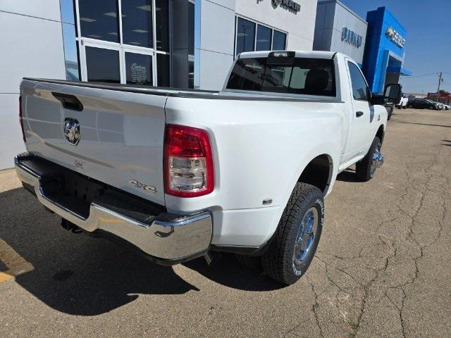 2024 RAM Ram 3500 RAM 3500 TRADESMAN REGULAR CAB 4X4 8 BOX