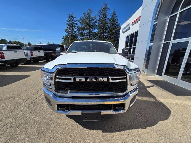 2024 RAM Ram 3500 RAM 3500 TRADESMAN REGULAR CAB 4X4 8 BOX