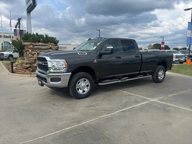 2024 RAM Ram 3500 RAM 3500 TRADESMAN CREW CAB 4X4 8 BOX