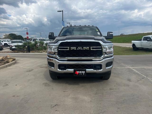 2024 RAM Ram 3500 RAM 3500 TRADESMAN CREW CAB 4X4 8 BOX