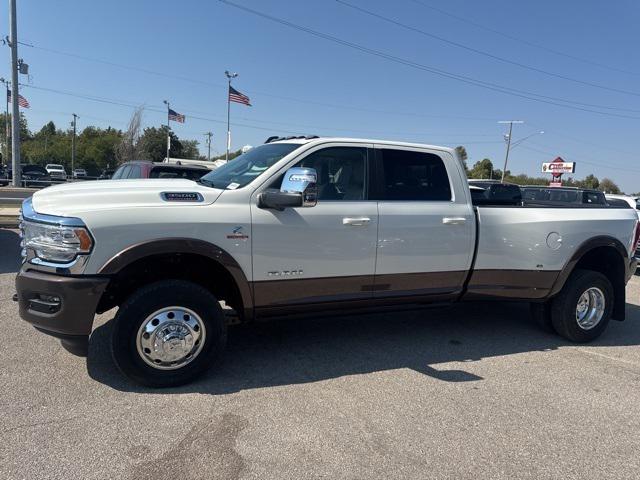 2024 RAM Ram 3500 RAM 3500 LIMITED LONGHORN CREW CAB 4X4 8 BOX