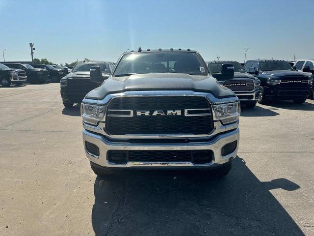 2024 RAM Ram 3500 RAM 3500 TRADESMAN CREW CAB 4X4 8 BOX