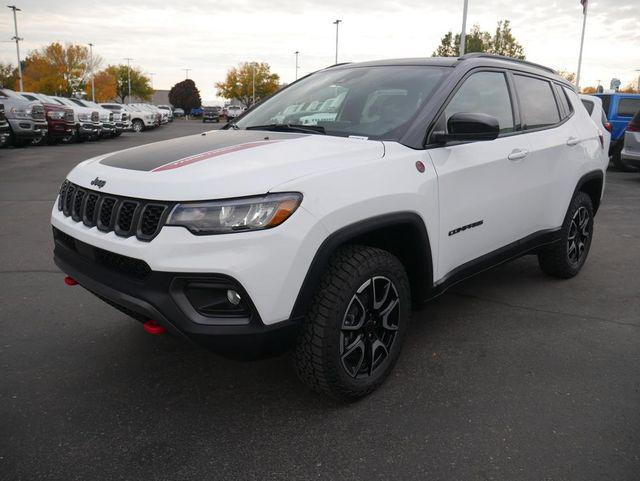 2025 Jeep Compass COMPASS TRAILHAWK 4X4