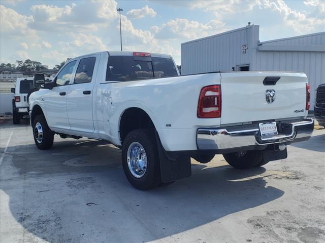 2024 RAM Ram 3500 RAM 3500 TRADESMAN CREW CAB 4X4 8 BOX