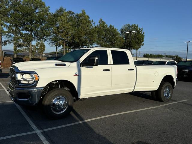 2024 RAM Ram 3500 RAM 3500 TRADESMAN CREW CAB 4X4 8 BOX