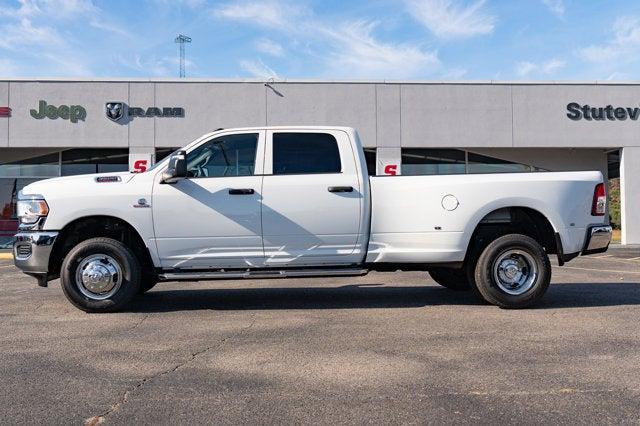 2024 RAM Ram 3500 RAM 3500 TRADESMAN CREW CAB 4X4 8 BOX