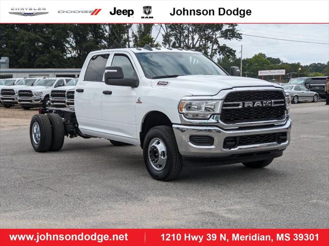 2024 RAM Ram 3500 Chassis Cab RAM 3500 TRADESMAN CREW CAB CHASSIS 4X4 60 CA