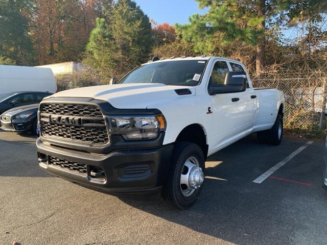 2024 RAM Ram 3500 RAM 3500 TRADESMAN CREW CAB 4X4 8 BOX