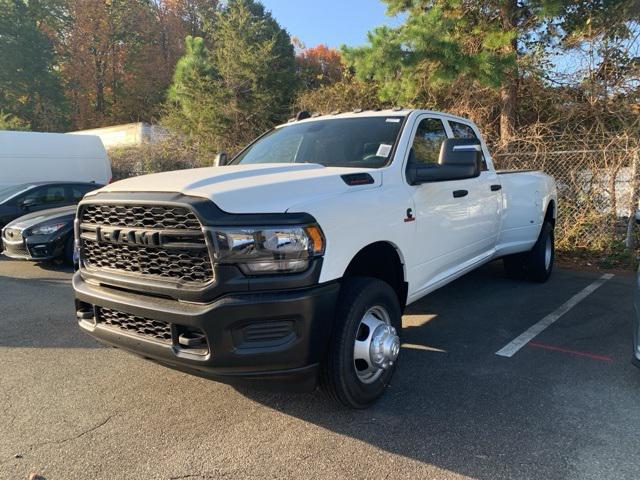2024 RAM Ram 3500 RAM 3500 TRADESMAN CREW CAB 4X4 8 BOX