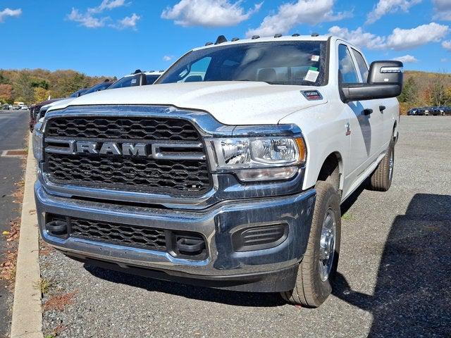 2024 RAM Ram 3500 RAM 3500 TRADESMAN CREW CAB 4X4 8 BOX