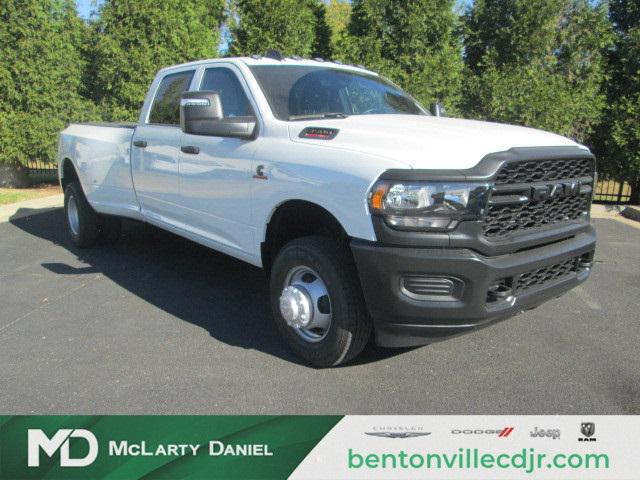 2024 RAM Ram 3500 RAM 3500 TRADESMAN CREW CAB 4X4 8 BOX