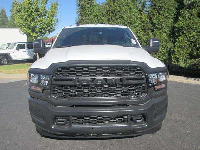 2024 RAM Ram 3500 RAM 3500 TRADESMAN CREW CAB 4X4 8 BOX