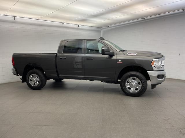 2024 RAM Ram 3500 RAM 3500 TRADESMAN CREW CAB 4X4 64 BOX