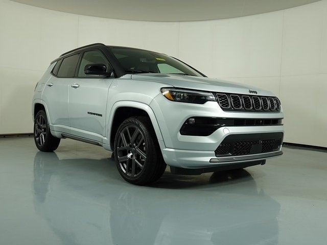 2025 Jeep Compass COMPASS LIMITED 4X4