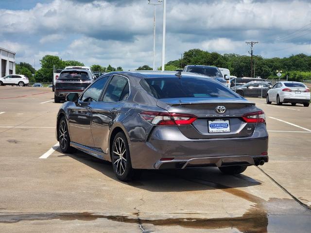 2021 Toyota Camry SE