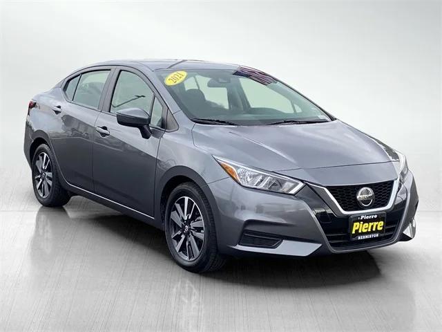 2021 Nissan Versa SV Xtronic CVT