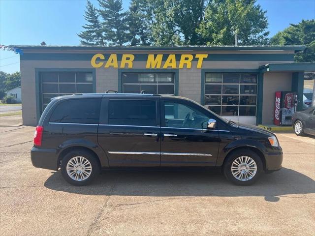 2014 Chrysler Town and Country Limited