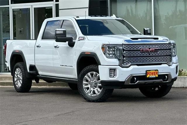 2023 GMC Sierra 2500HD 4WD Crew Cab Standard Bed Denali