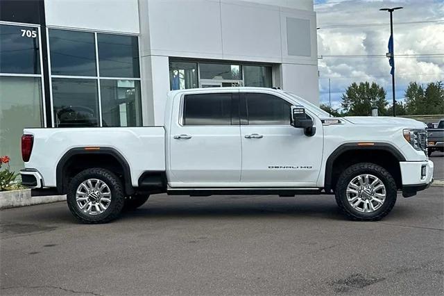 2023 GMC Sierra 2500HD 4WD Crew Cab Standard Bed Denali