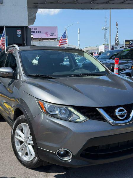 2017 Nissan Rogue Sport SV for sale in Miami, FL
