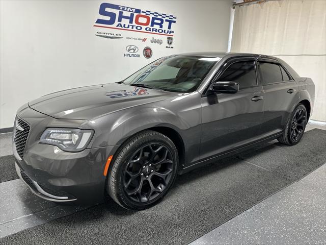 2020 Chrysler 300