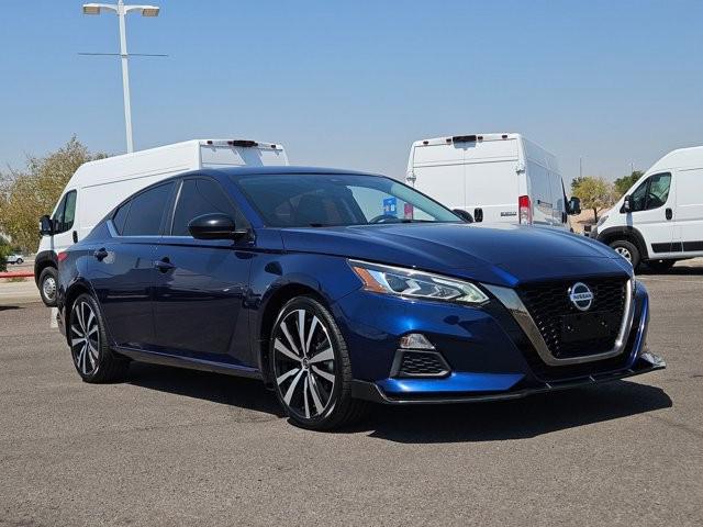 2021 Nissan Altima SR FWD