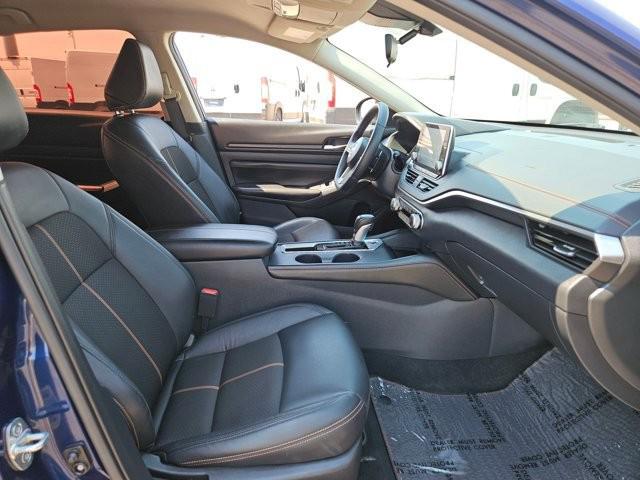 2021 Nissan Altima SR FWD