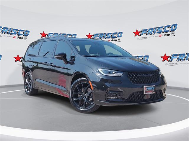 2023 Chrysler Pacifica Limited AWD