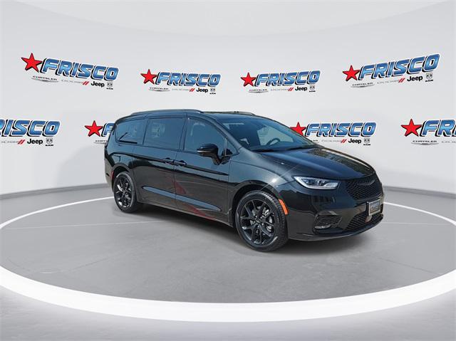 2023 Chrysler Pacifica Limited AWD