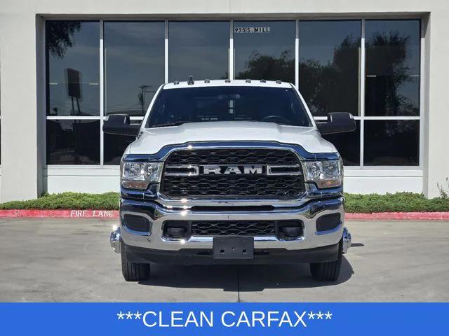 2022 RAM 3500 Chassis Tradesman/SLT/Laramie/Limited