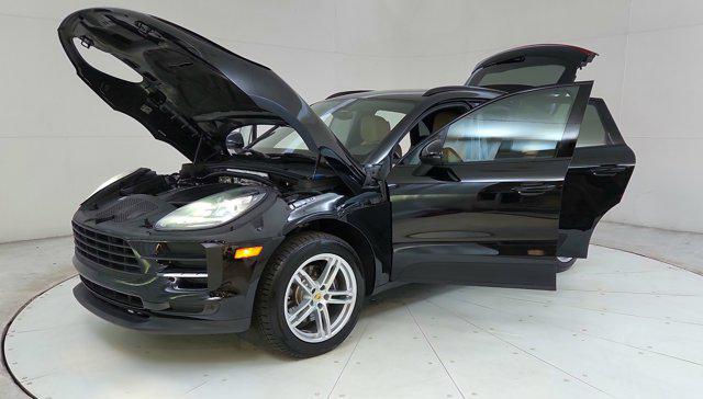 2020 Porsche Macan AWD