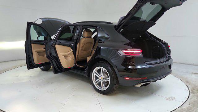 2020 Porsche Macan AWD